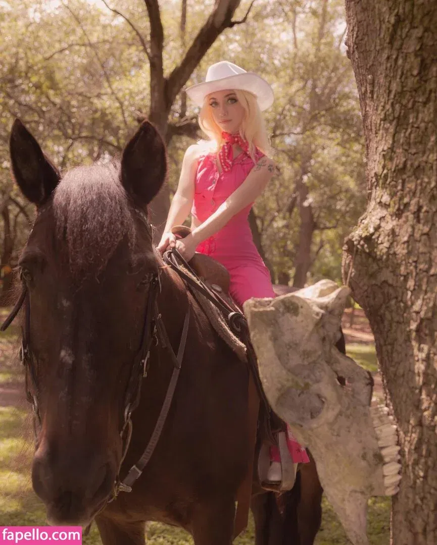 Iluvmeww Onlyfans Photo Gallery 