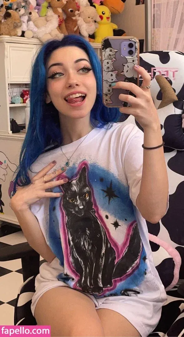 Iluvmeww Onlyfans Photo Gallery 