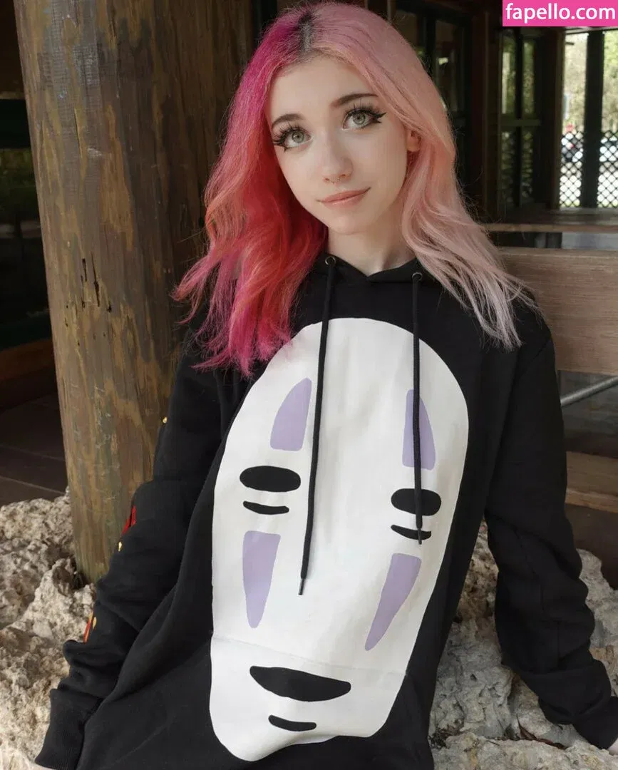 Iluvmeww Onlyfans Photo Gallery 