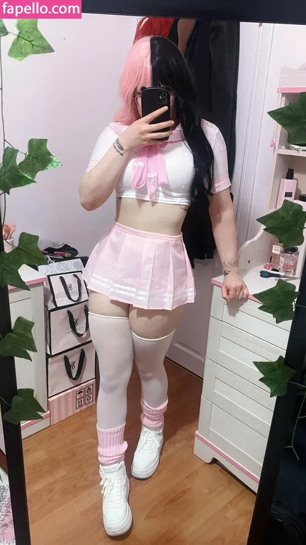 Sudemwah Onlyfans Photo Gallery 