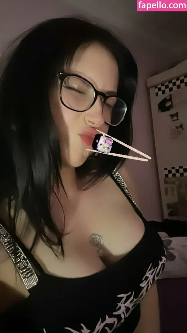 Sudemwah Onlyfans Photo Gallery 