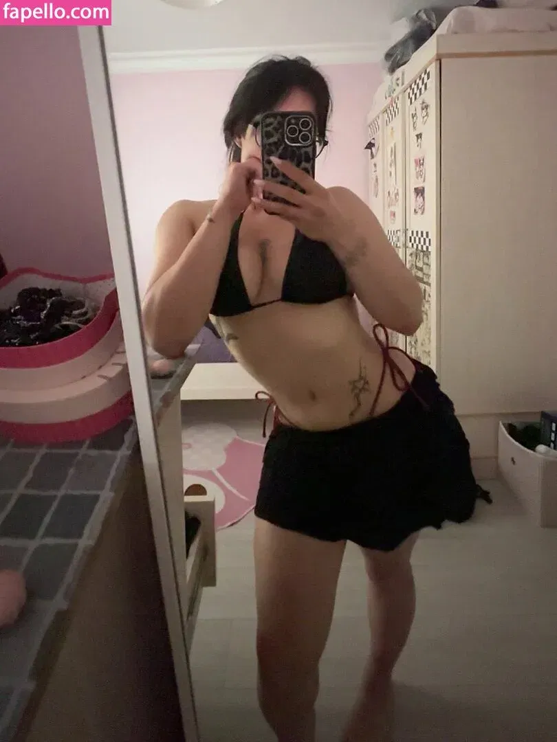 Sudemwah Onlyfans Photo Gallery 