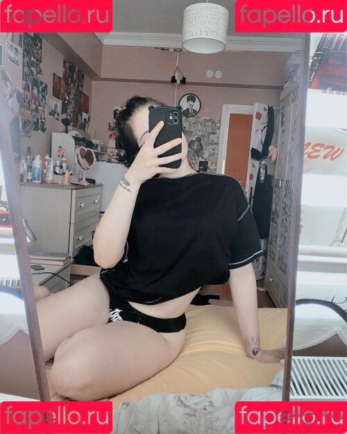 Sudemwah Onlyfans Photo Gallery 