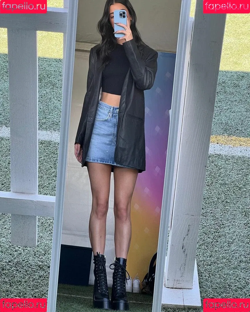 Charli D'Amelio Onlyfans Photo Gallery 