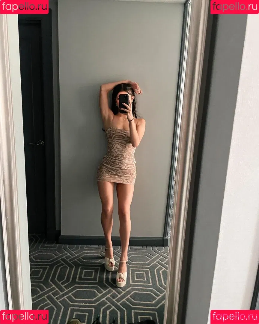 Charli D'Amelio Onlyfans Photo Gallery 