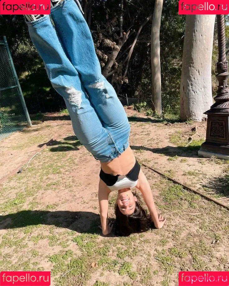 Charli D'Amelio Onlyfans Photo Gallery 