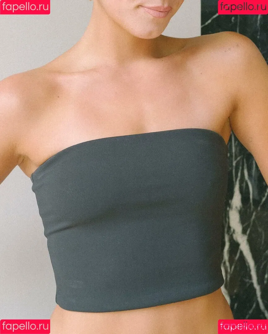 Charli D'Amelio Onlyfans Photo Gallery 