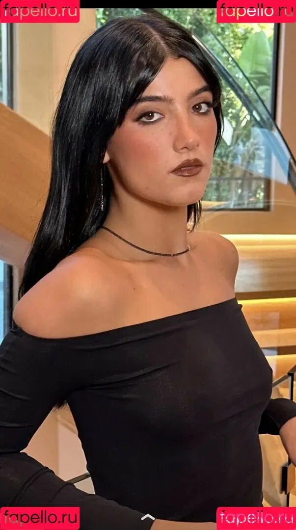 Charli D'Amelio Onlyfans Photo Gallery 