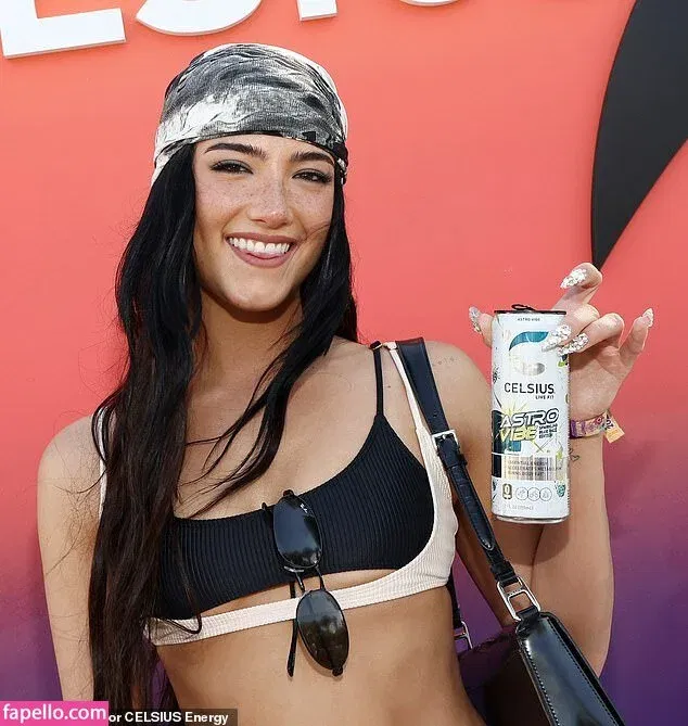 Charli D'Amelio Onlyfans Photo Gallery 