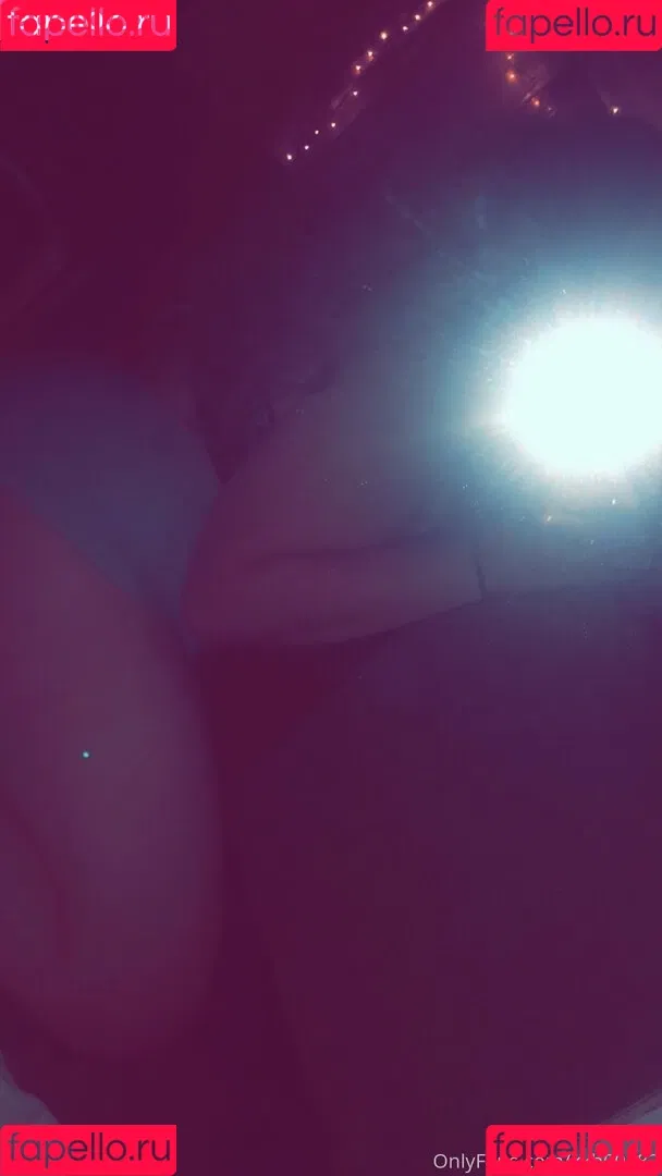 kkb00182 Onlyfans Photo Gallery 