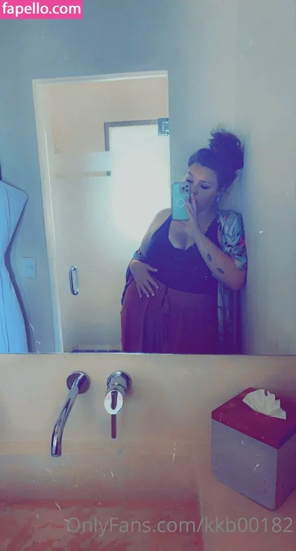 kkb00182 Onlyfans Photo Gallery 