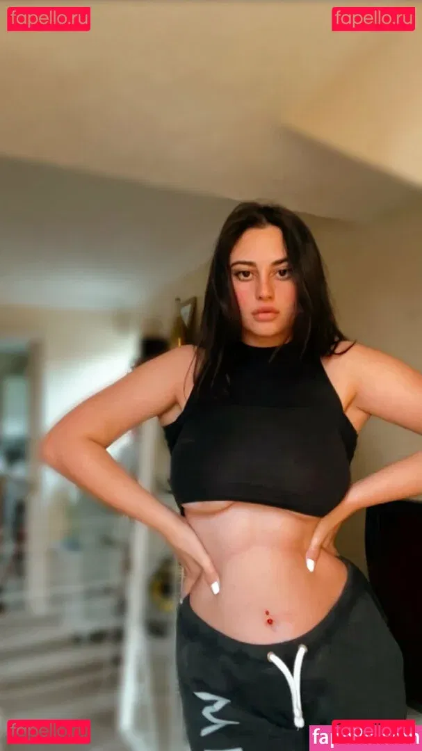 emmafkfree Onlyfans Photo Gallery 