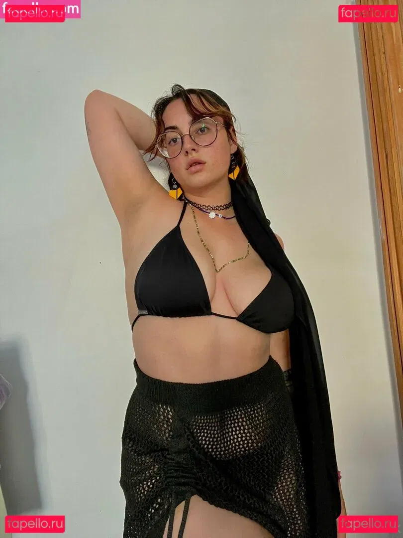 emmafkfree Onlyfans Photo Gallery 