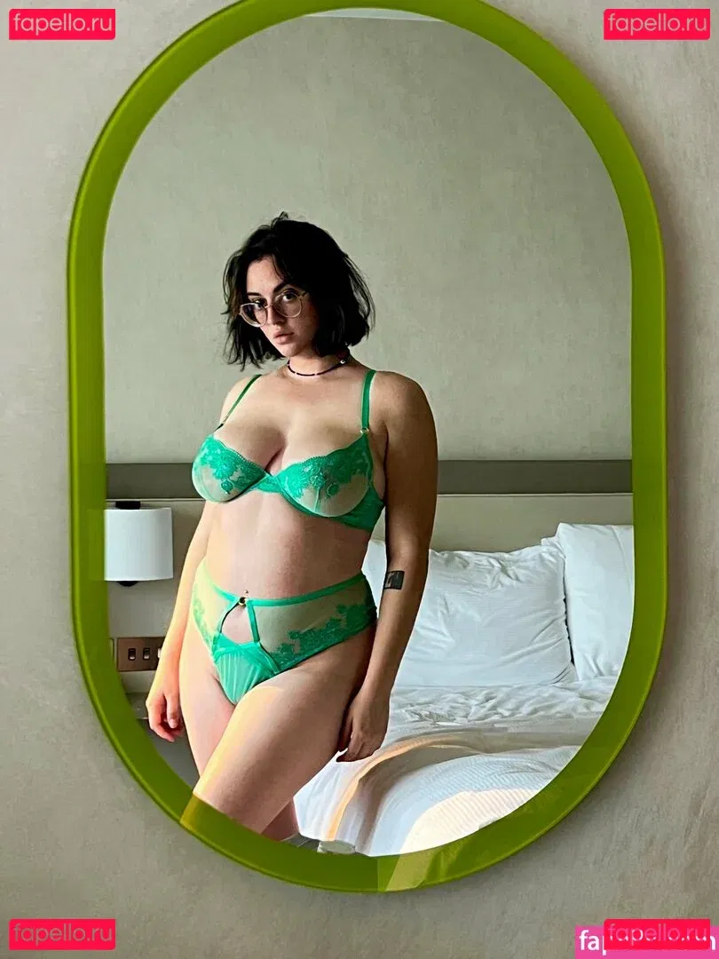 emmafkfree Onlyfans Photo Gallery 