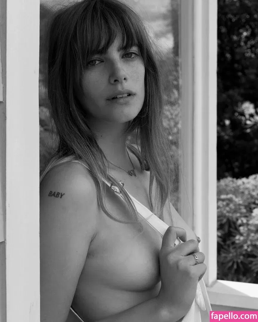 Emily Labowe Onlyfans Photo Gallery 