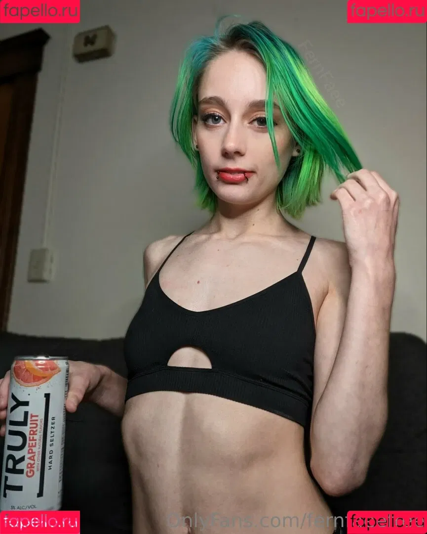 fernfaeefree Onlyfans Photo Gallery 
