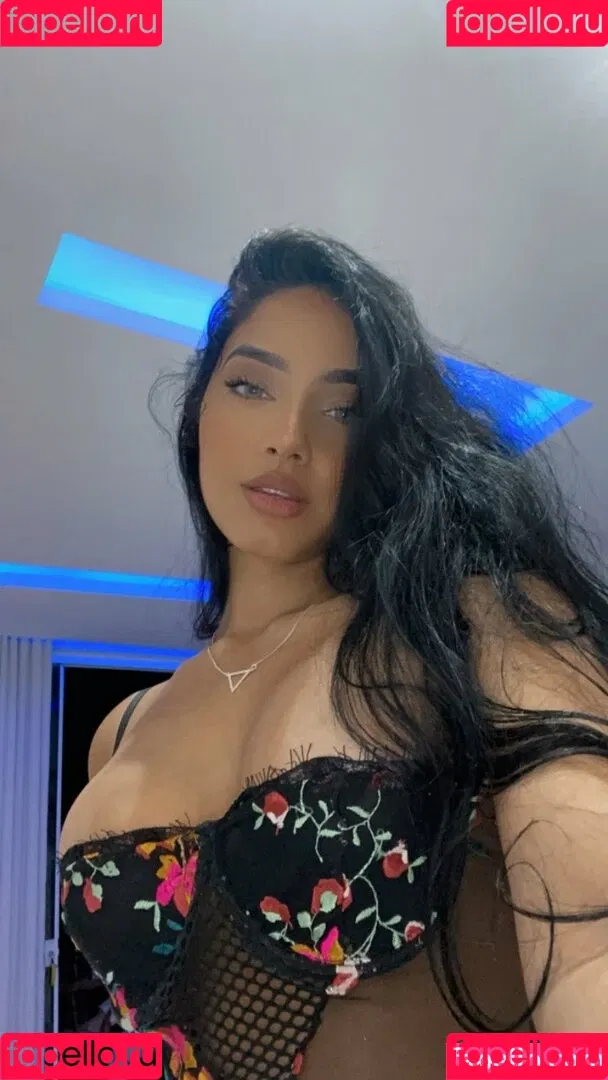 Ya.Malb Onlyfans Photo Gallery 