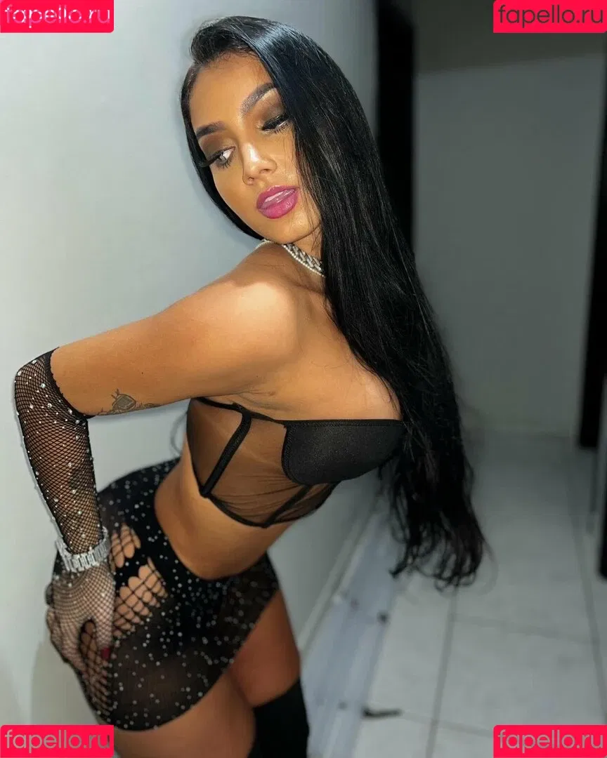 Ya.Malb Onlyfans Photo Gallery 