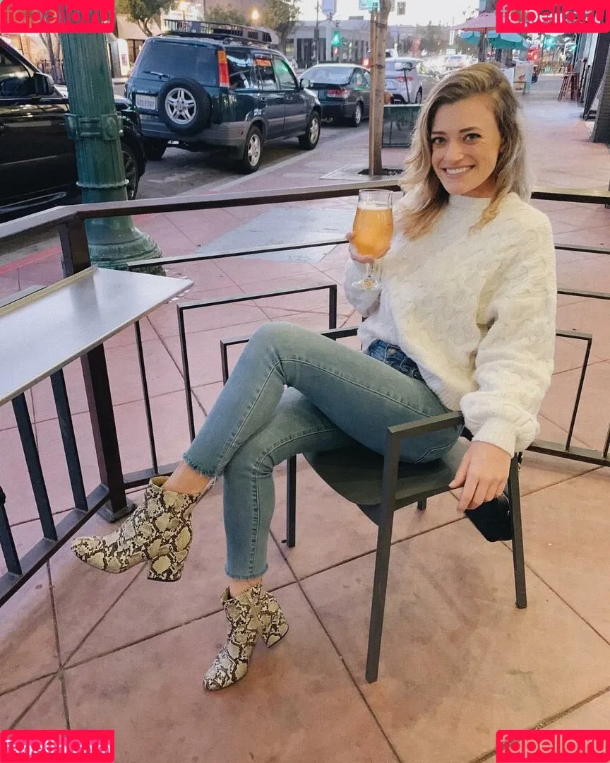 HannaH Onlyfans Photo Gallery 
