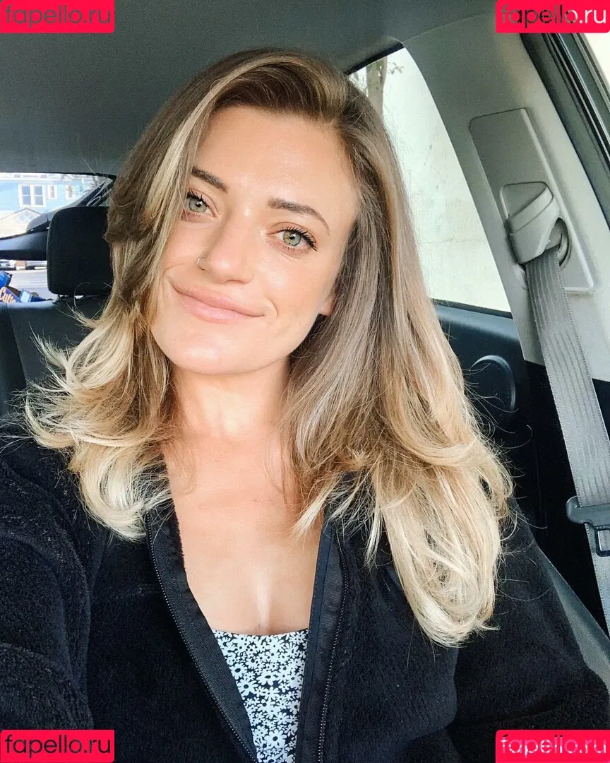 HannaH Onlyfans Photo Gallery 