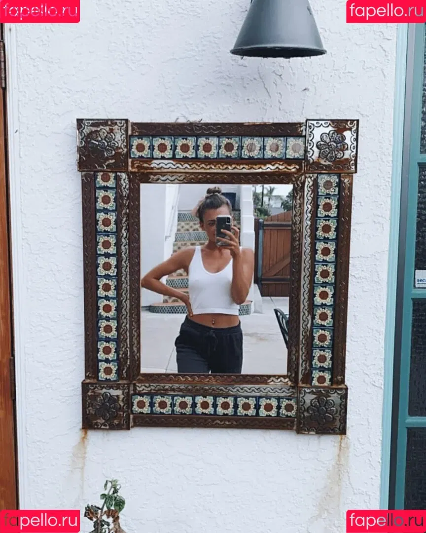 HannaH Onlyfans Photo Gallery 