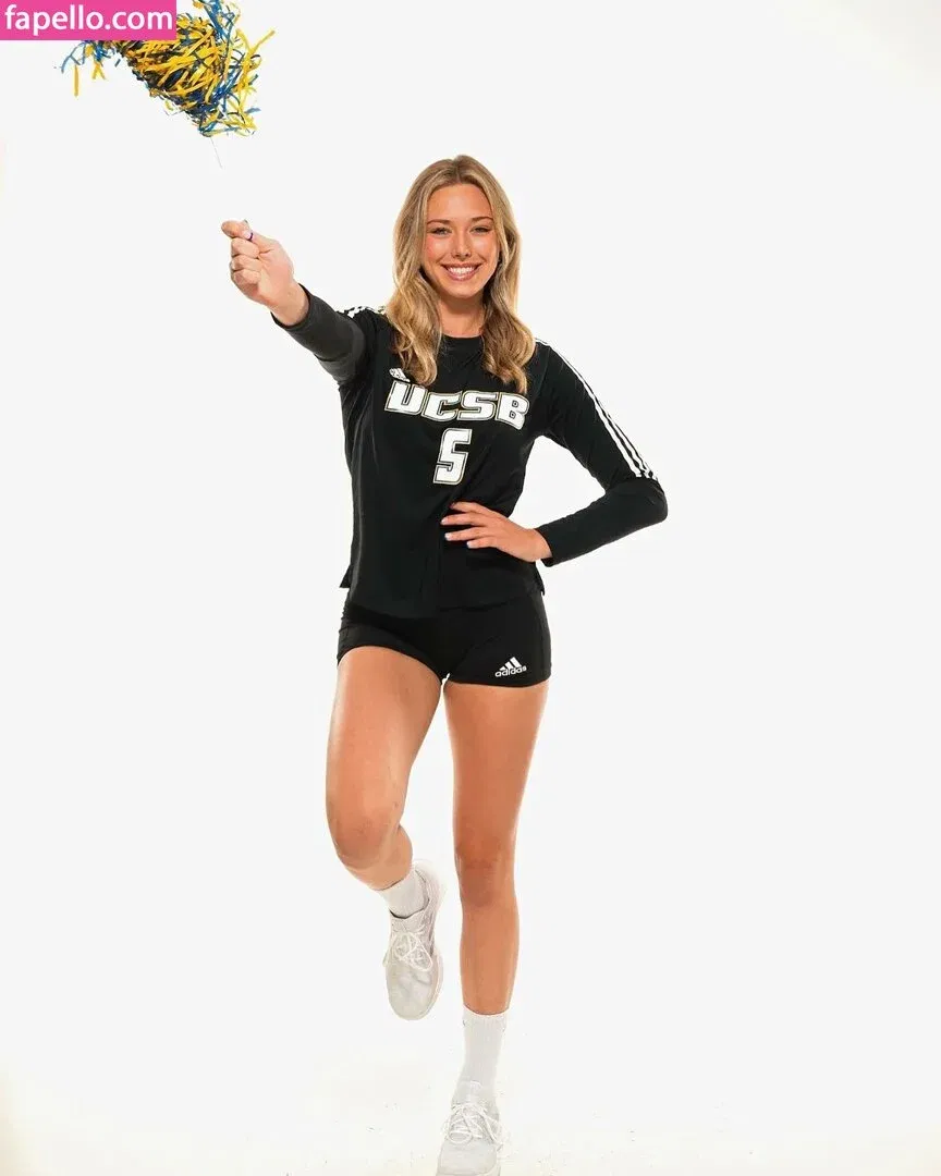 HannaH Onlyfans Photo Gallery 