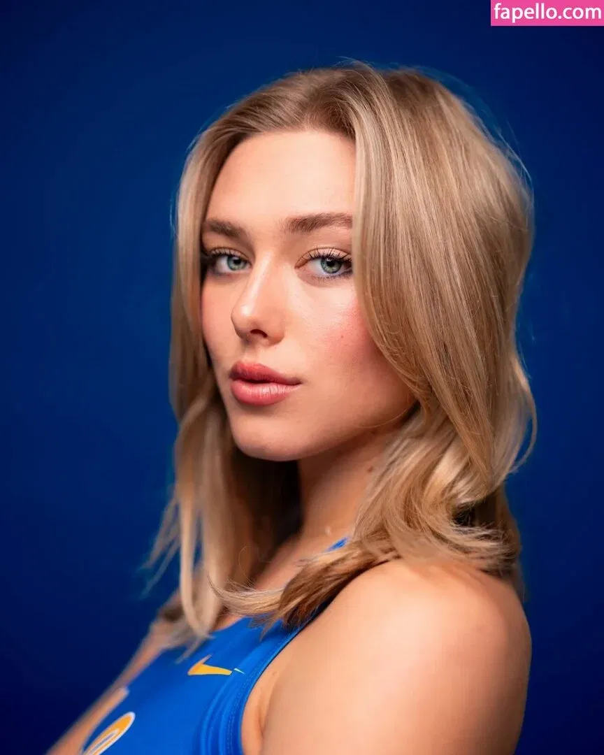 HannaH Onlyfans Photo Gallery 