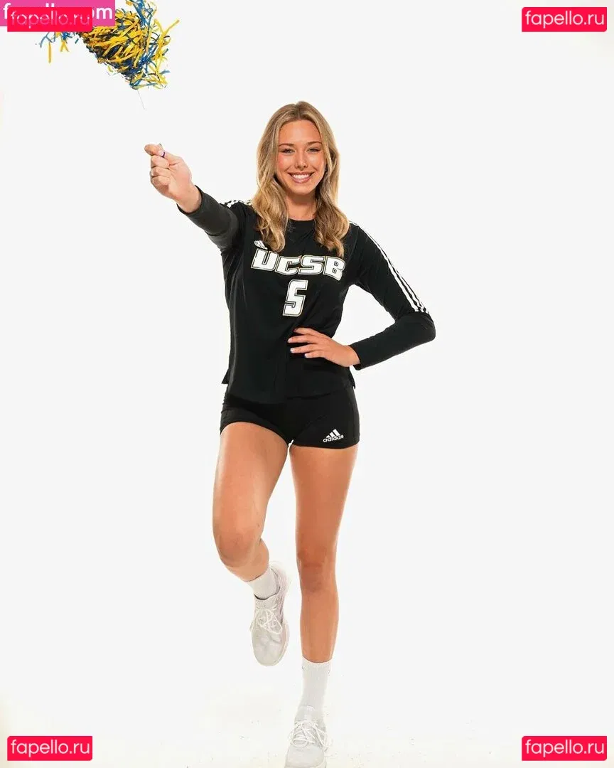 HannaH Onlyfans Photo Gallery 