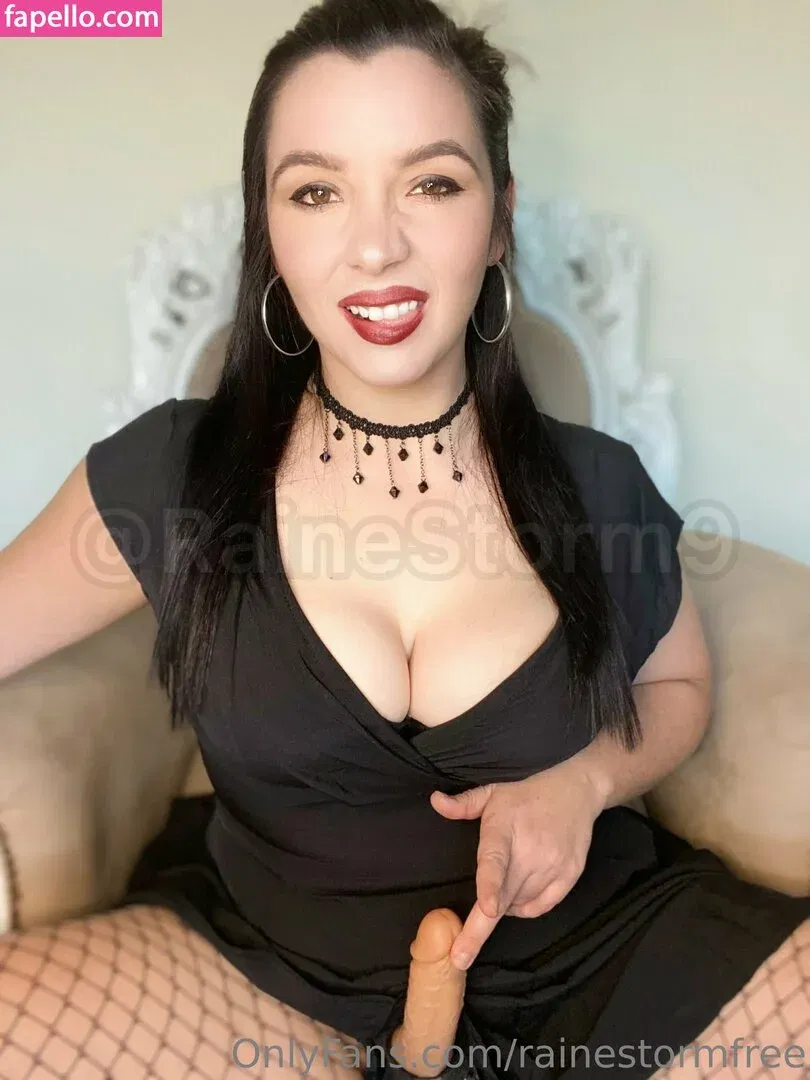rainestormfree Onlyfans Photo Gallery 