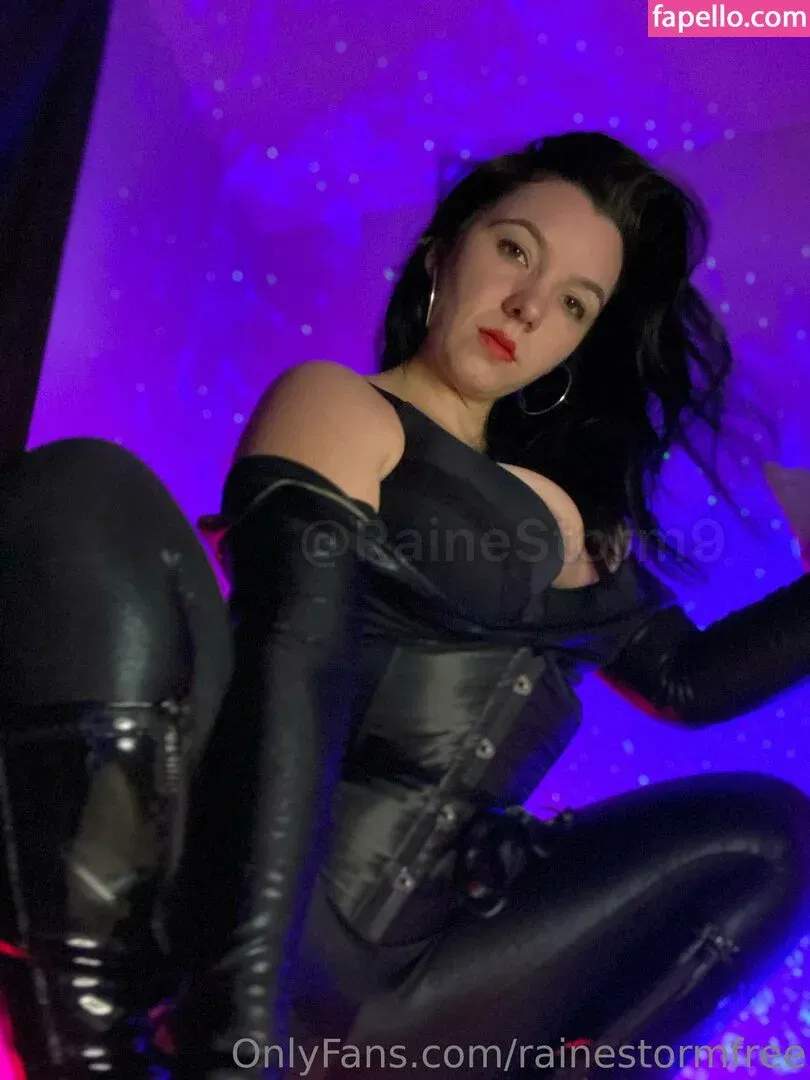 rainestormfree Onlyfans Photo Gallery 