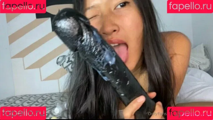 yourasianbebe Onlyfans Photo Gallery 