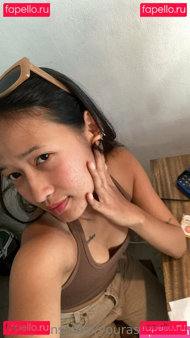 yourasianbebe Onlyfans Photo Gallery 