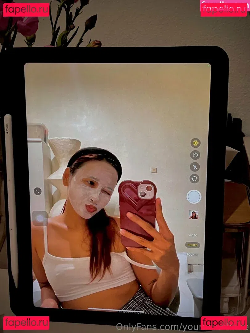 yourasianbebe Onlyfans Photo Gallery 