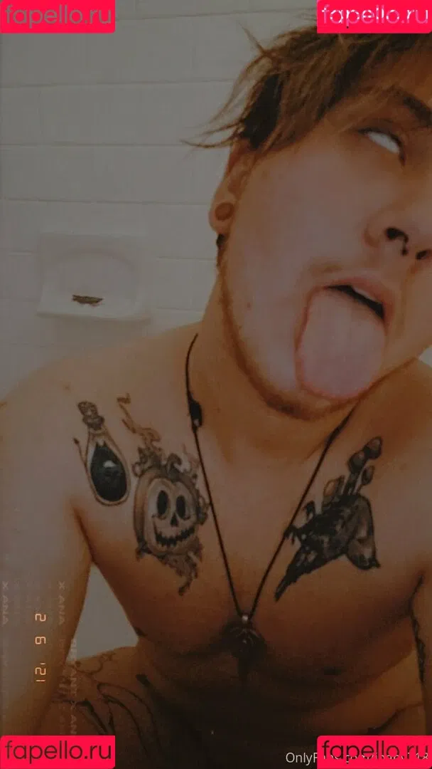 jbaby718 Onlyfans Photo Gallery 