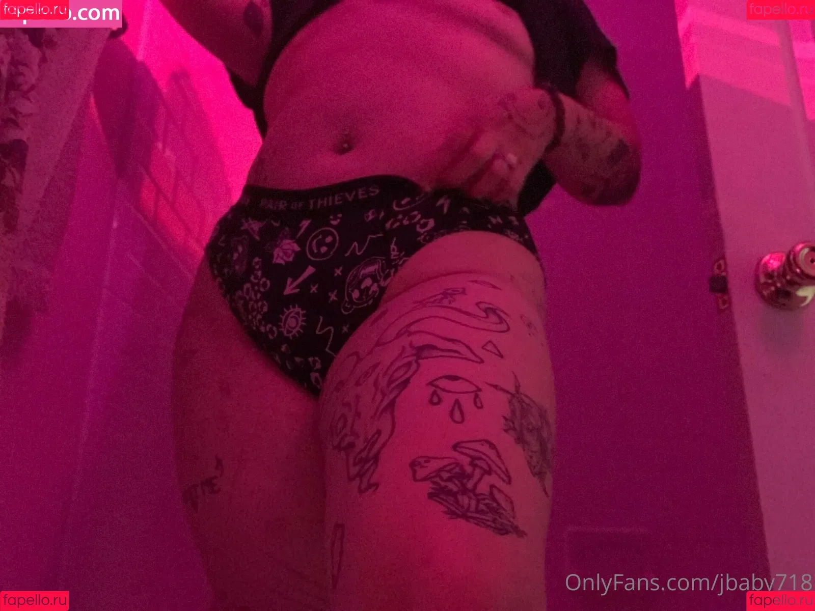 jbaby718 Onlyfans Photo Gallery 