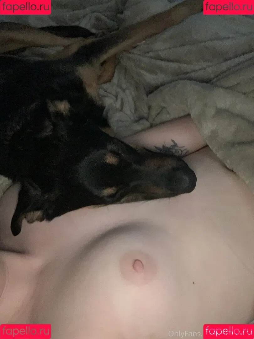 heyloveiy Onlyfans Photo Gallery 