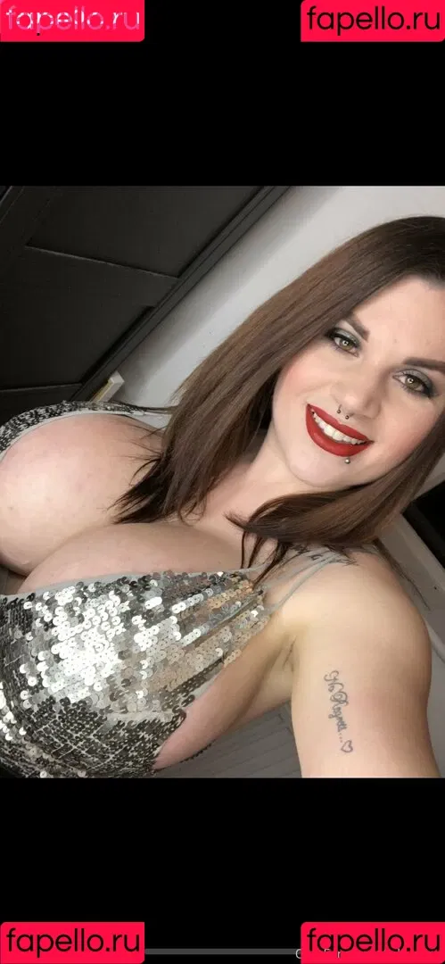 lolaceline Onlyfans Photo Gallery 