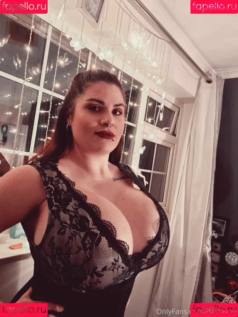lolaceline Onlyfans Photo Gallery 