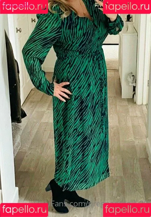 pregnantpolly30 Onlyfans Photo Gallery 