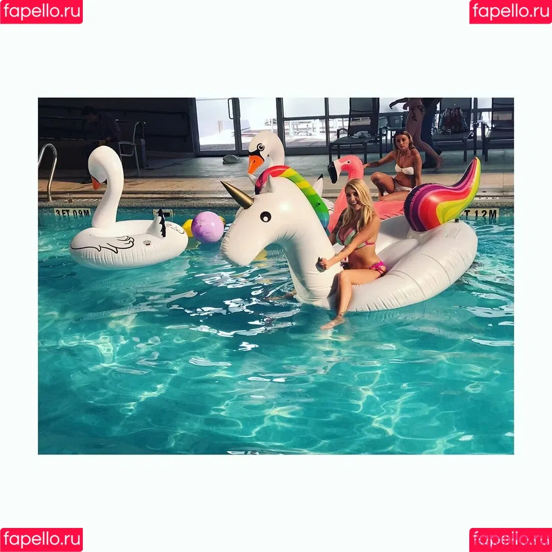 Autumn Moretti Onlyfans Photo Gallery 