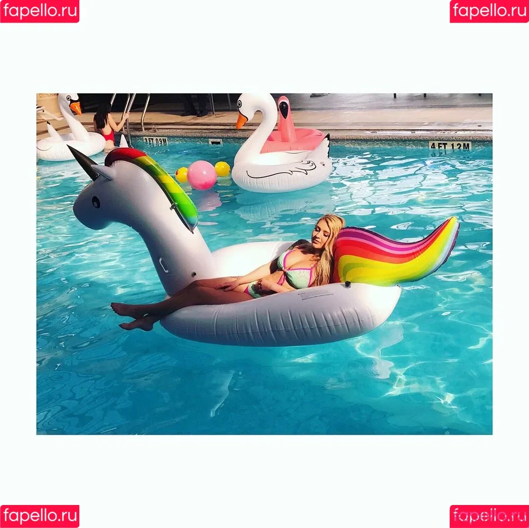 Autumn Moretti Onlyfans Photo Gallery 