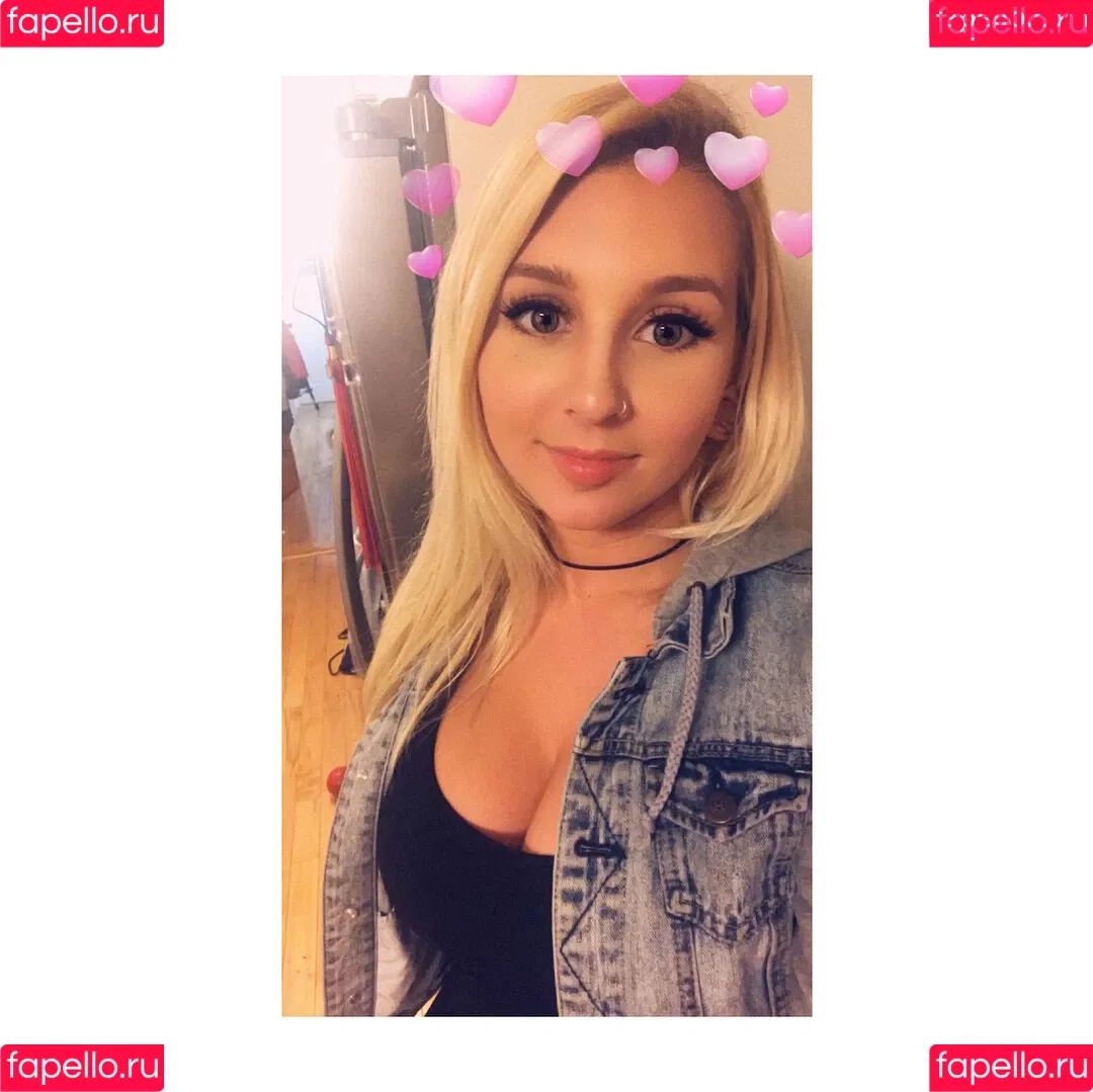 Autumn Moretti Onlyfans Photo Gallery 