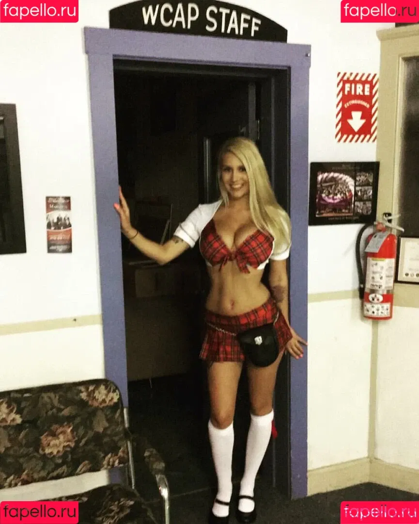 Autumn Moretti Onlyfans Photo Gallery 