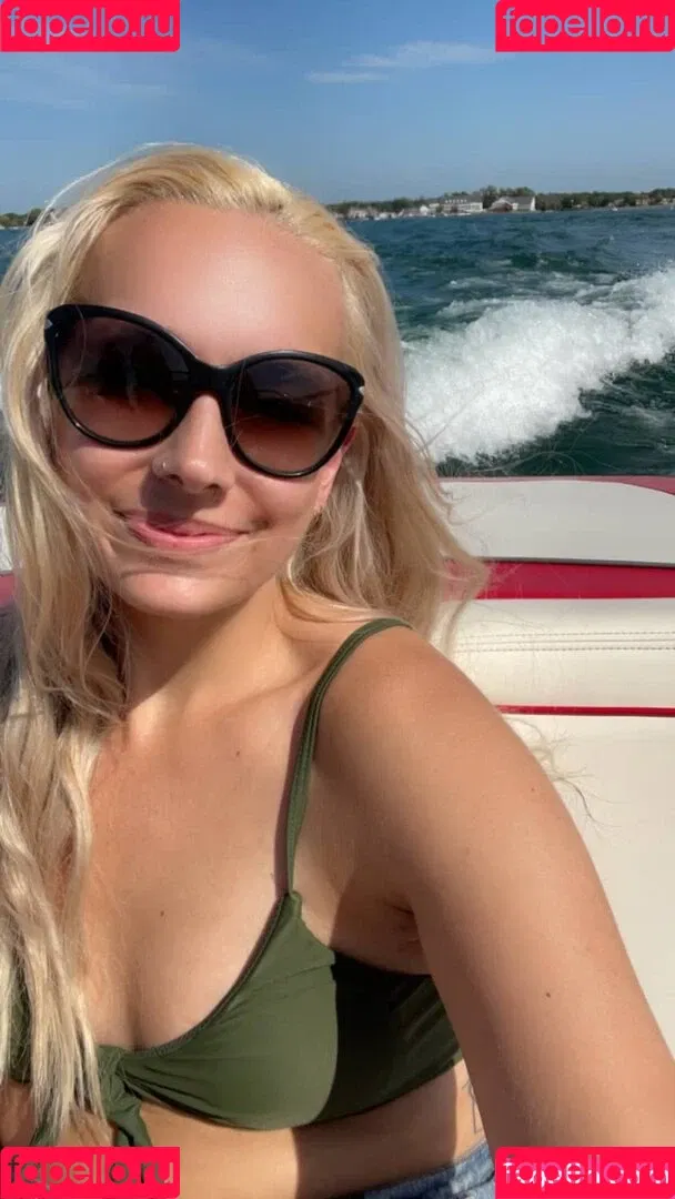 LiteWeight Gaming Onlyfans Photo Gallery 