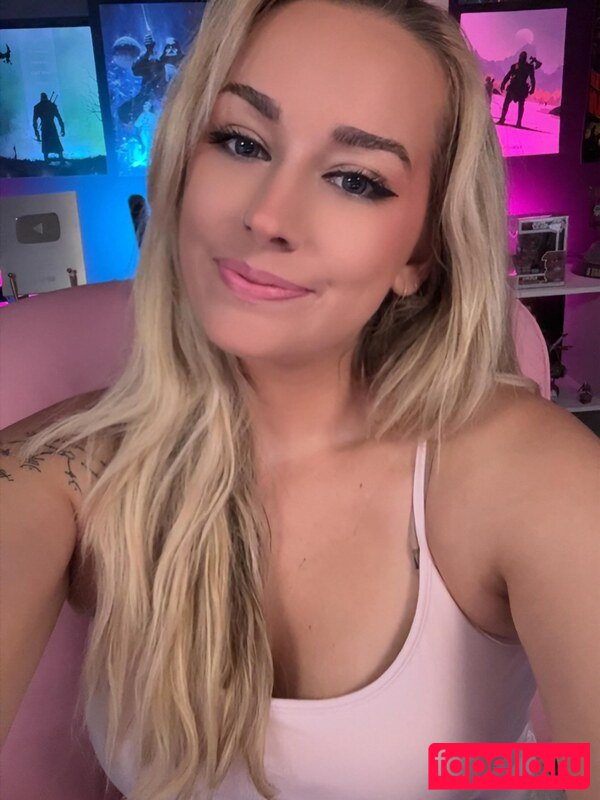 LiteWeight Gaming Nude Onlyfans Photo 16