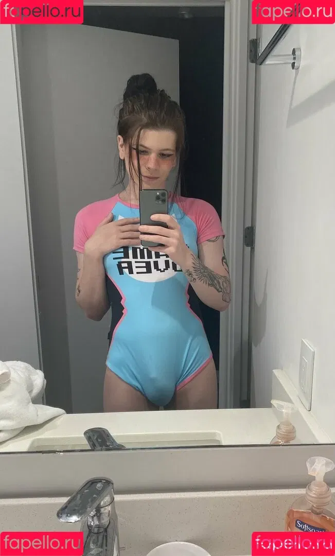 xmarixi Onlyfans Photo Gallery 