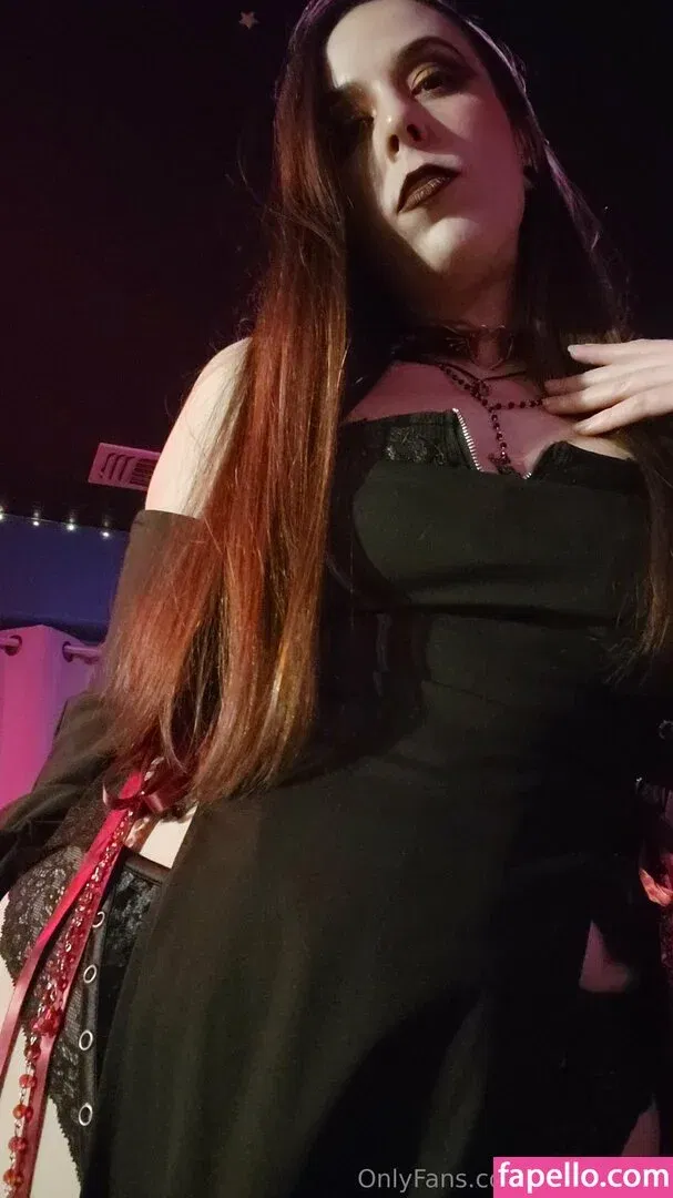 softgothrin Onlyfans Photo Gallery 