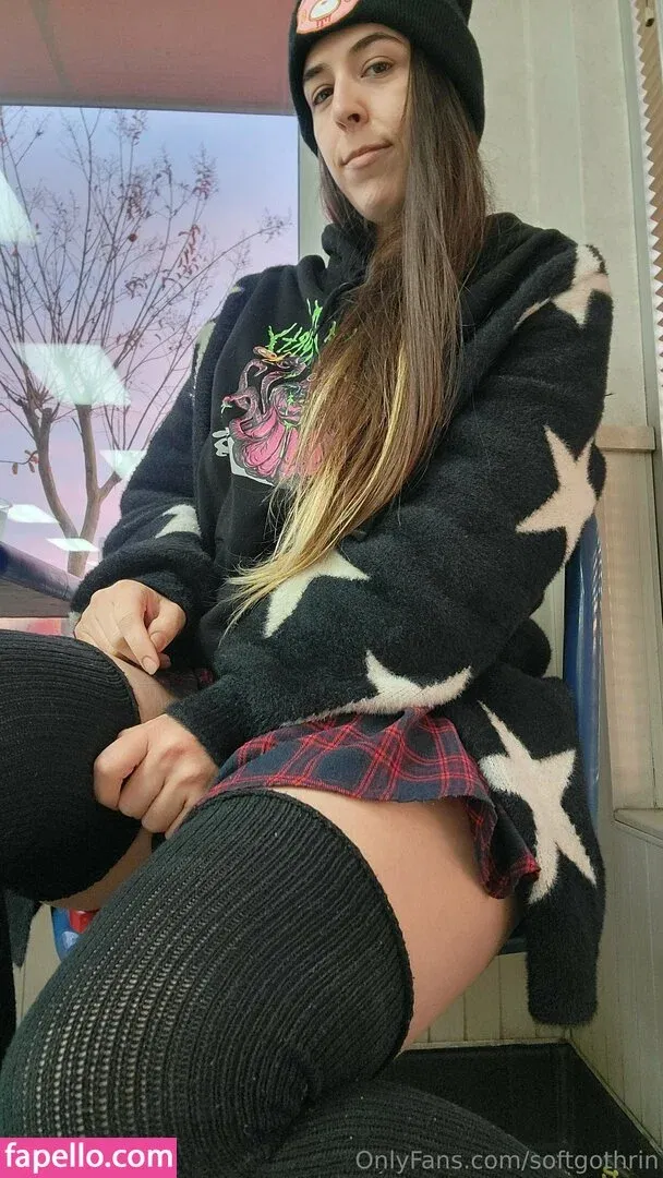 softgothrin Onlyfans Photo Gallery 