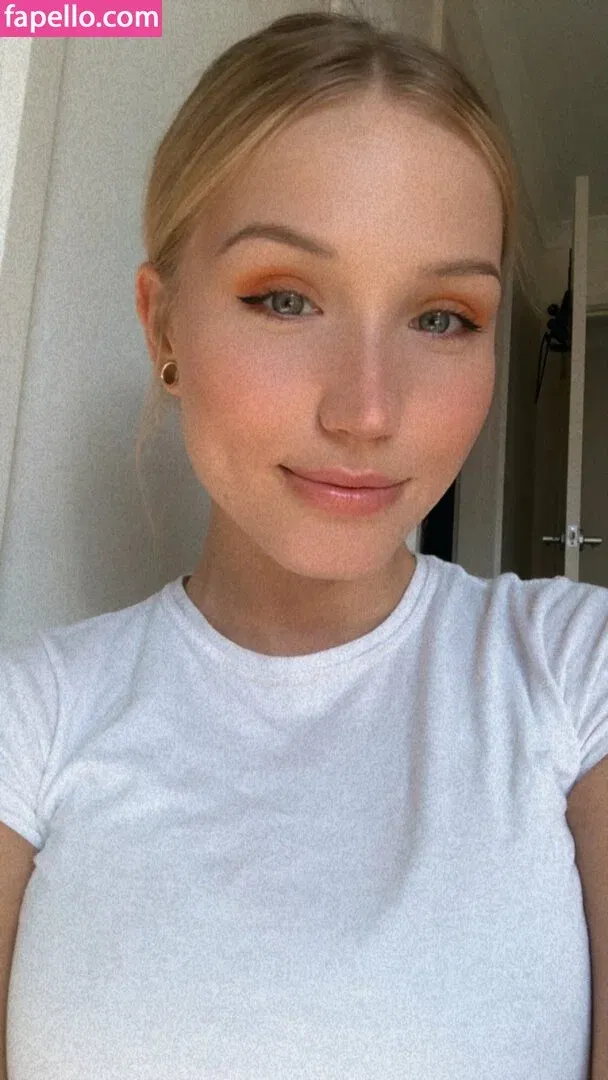 QAEKZ Onlyfans Photo Gallery 