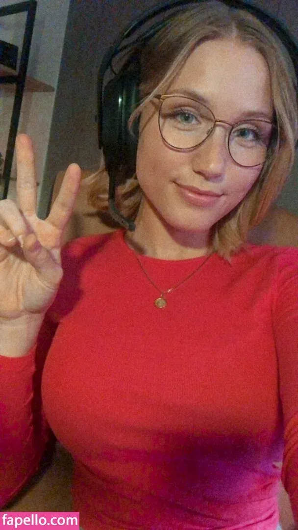 QAEKZ Onlyfans Photo Gallery 